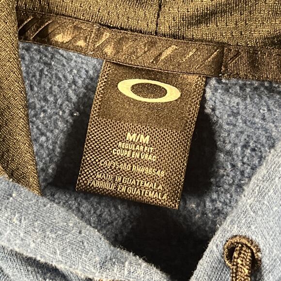 Oakley Men’s Blue Logo Hoodie Sweatshirt Regular Fit Size Medium Athletic Y2K - Picture 6 of 10